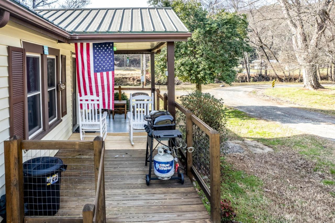Deep Creek Shambala Villa Bryson City Buitenkant foto