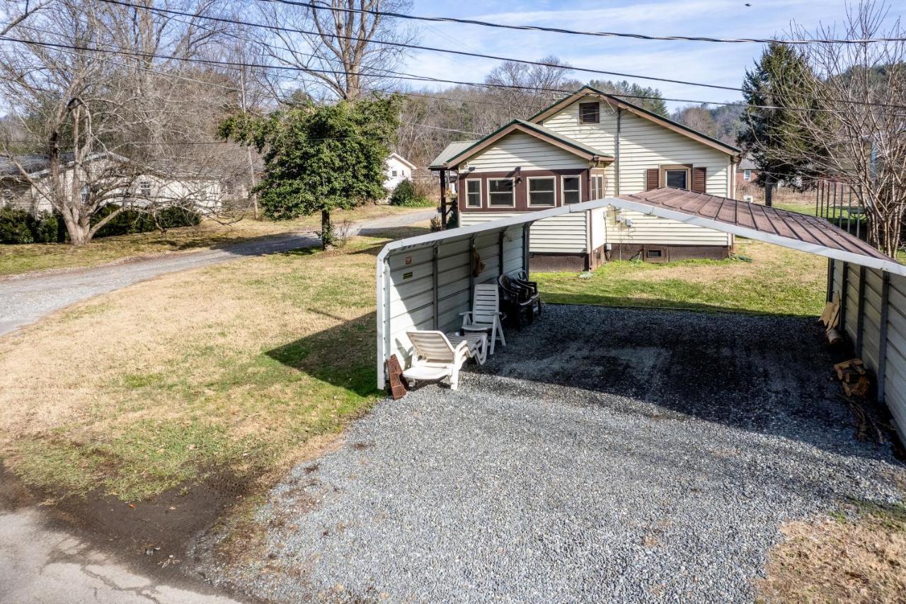 Deep Creek Shambala Villa Bryson City Buitenkant foto