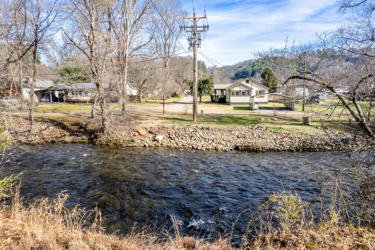 Deep Creek Shambala Villa Bryson City Buitenkant foto